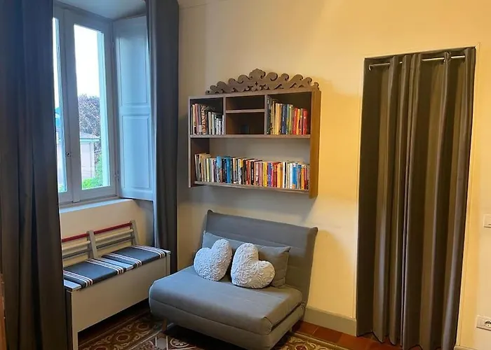 Charming Giancarla Стреза