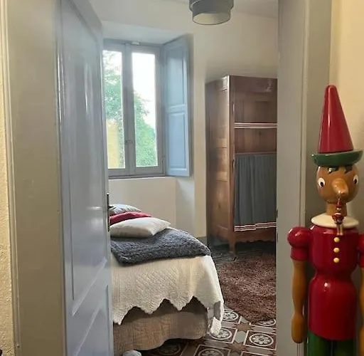 Charming Giancarla Стреза