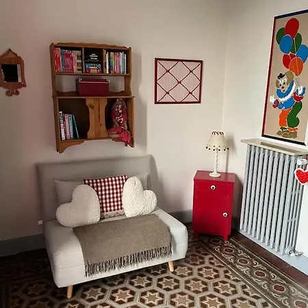 Nyaraló Charming Giancarla