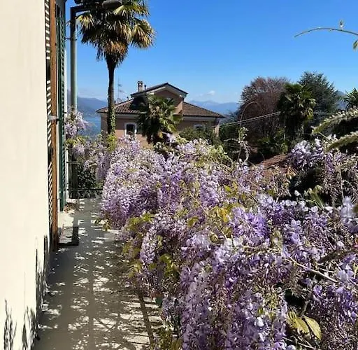 Nyaraló Charming Giancarla